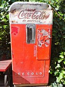 coke-machine-100902__180